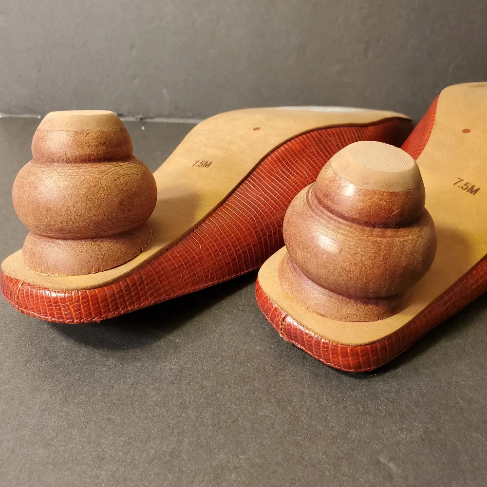 Jeffrey Campbell Red Rouge Wooden Knob Heel Shoes - Picture 8 of 9